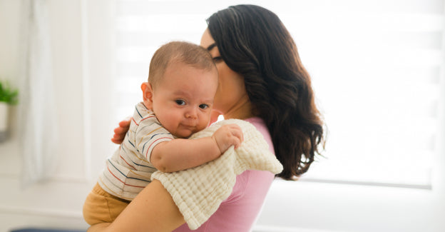 Difference Between Burp Cloths, Bibs, and Washcloths: When to Use Each