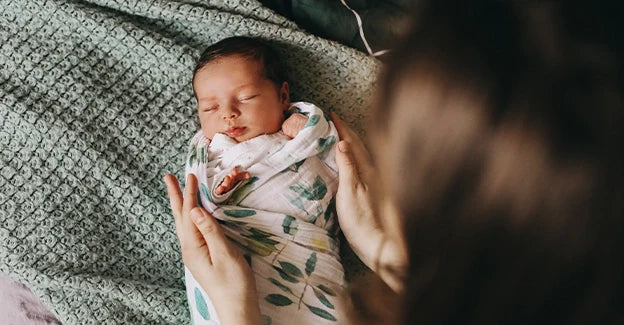 Swaddling with Different Materials: Muslin, Receiving Blankets, and More