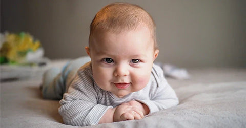 Swaddling Older Babies: 3 to 4 Months