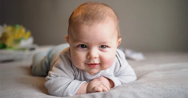 Swaddling Older Babies: 3 to 4 Months