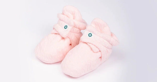 When should a baby wear booties? What is the purpose of baby booties