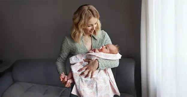 How to Swaddle a Baby During Travel?