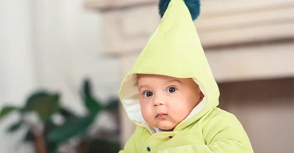 How to Dress Your Baby in a Sleep Sack: Season-by-Season Guide