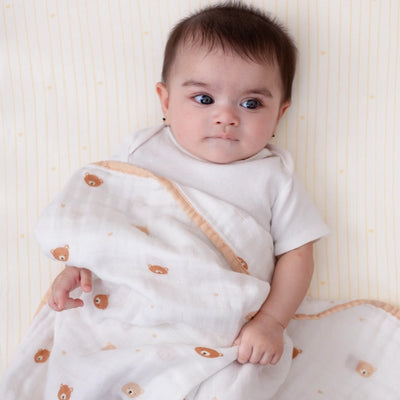 The Everyday Blanket | Medium Baby Blanket - Bear Hugs